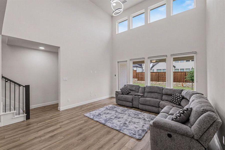 Furnished interior view inside a new home in , Prosper (Image 10).