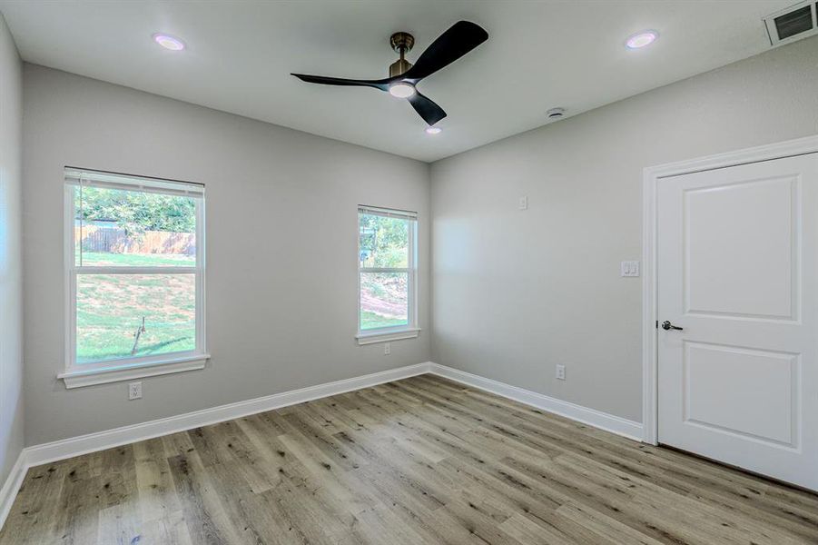 Spacious, unfurnished interior of a new home in , West (Image 14).