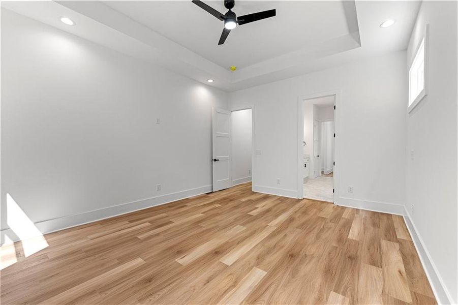 Spacious, unfurnished interior of a new home in , Jefferson (Image 30).