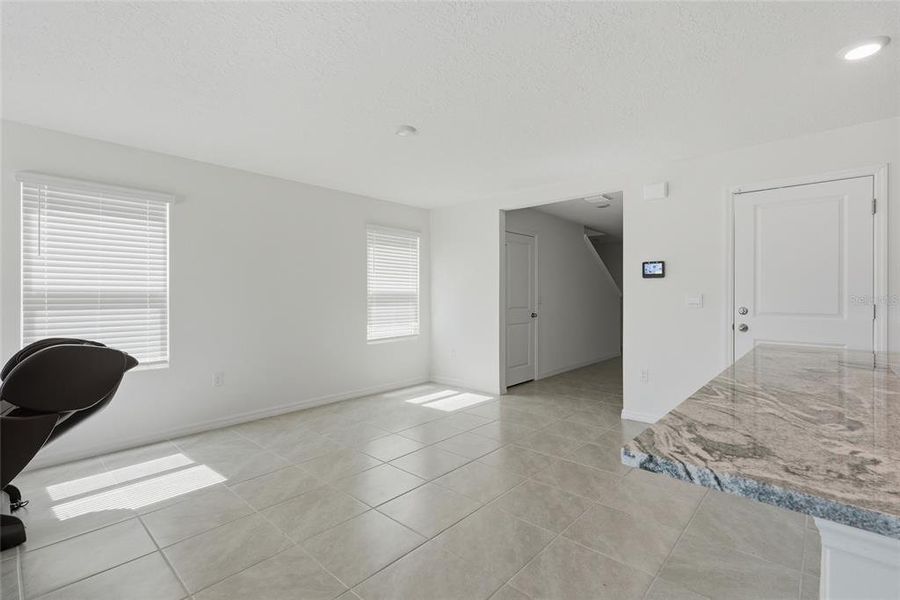 Spacious, unfurnished interior of a new home in Avalon Woods, Newberry (Image 24).