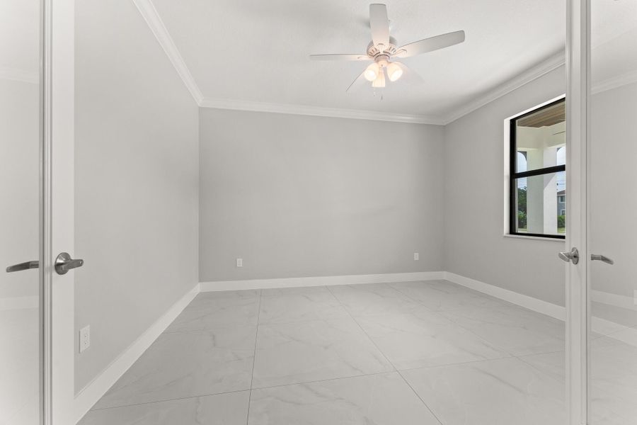 Spacious, unfurnished interior of a new home in , Stuart (Image 16).