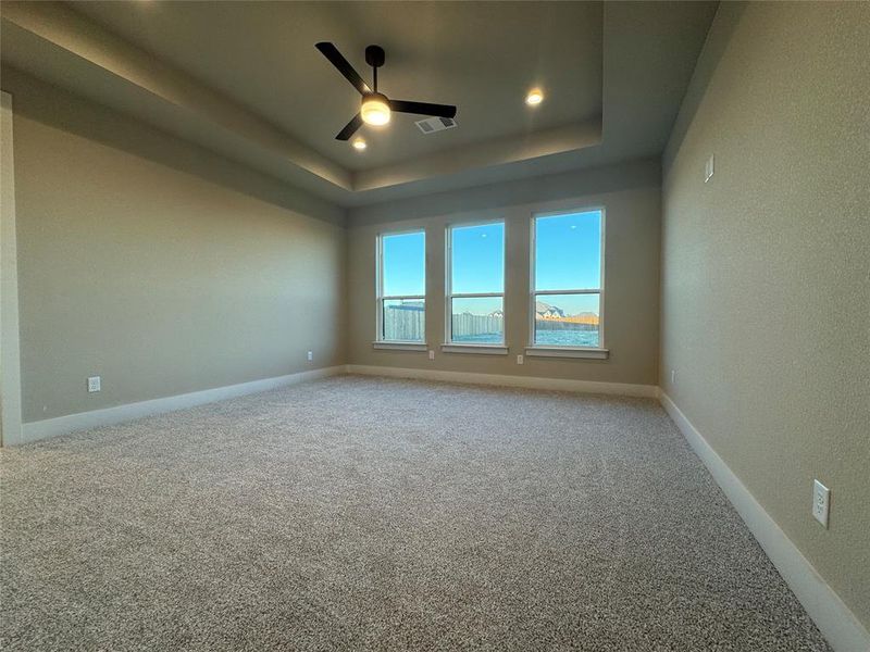 Spacious, unfurnished interior of a new home in Coyote Crossing, Godley (Image 13). Spacious, unfurnished interior of a new home in Coyote Crossing, Godley (Image 13).