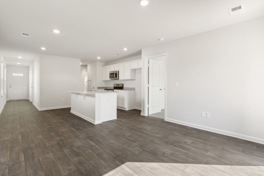 Representative unfurnished interior of a home built from the Juniper B by McGuinn Homes in South Welcome, Greenville (Image 22). Representative unfurnished interior of a home built from the Juniper B by McGuinn Homes in South Welcome, Greenville (Image 22).