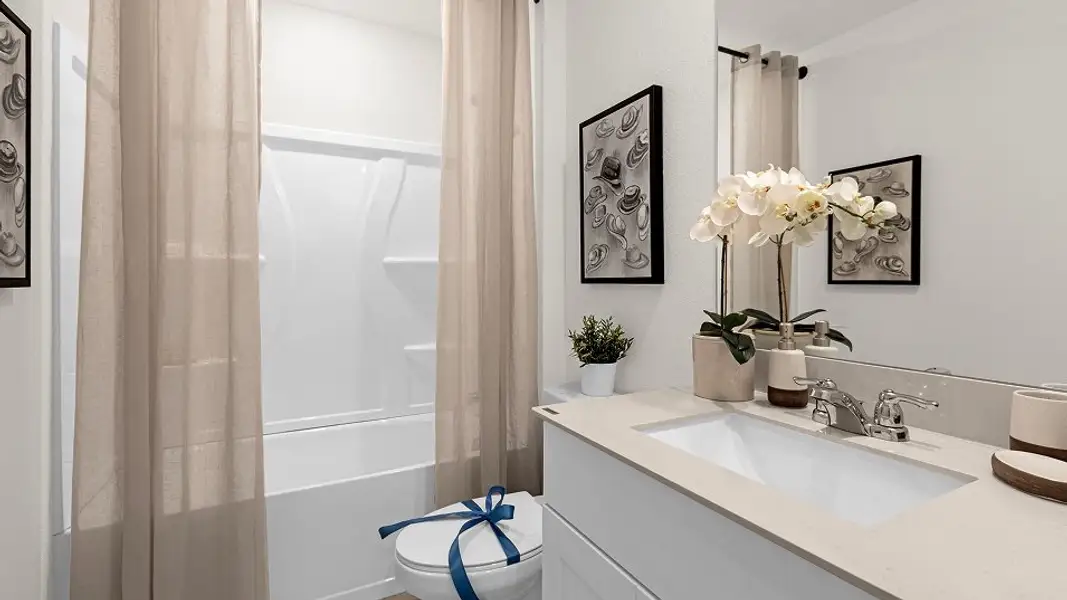 Florida CORE L003 Columbus Bath2 F2 Base7 6 5 25