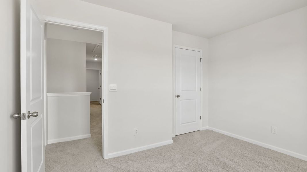 Spacious, unfurnished interior of a new home in Harrier Point, Woodruff (Image 25).