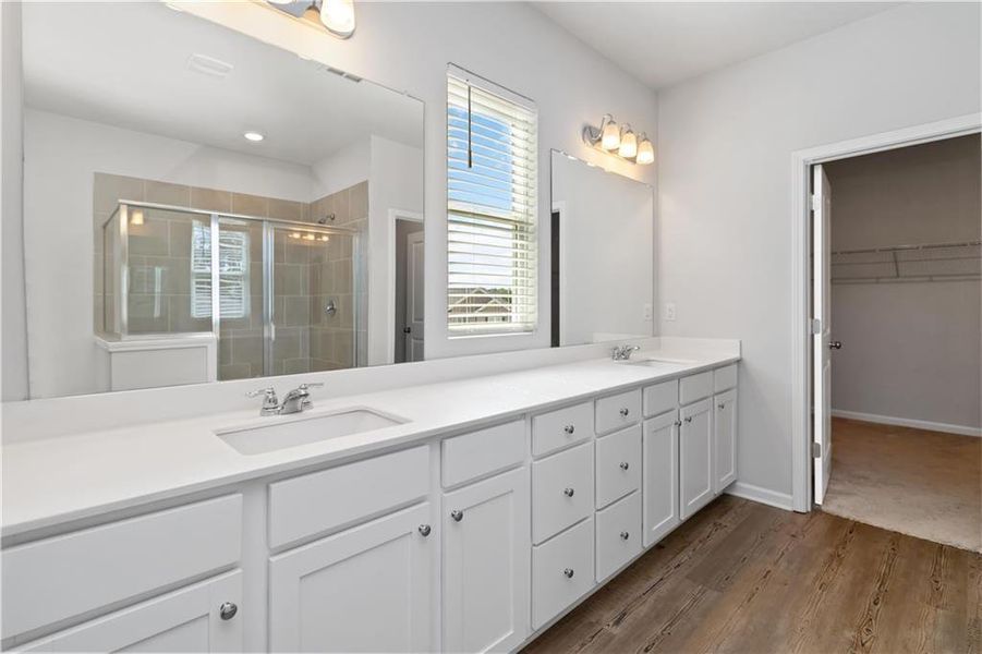 Furnished interior view inside a new home in , Atlanta (Image 34).