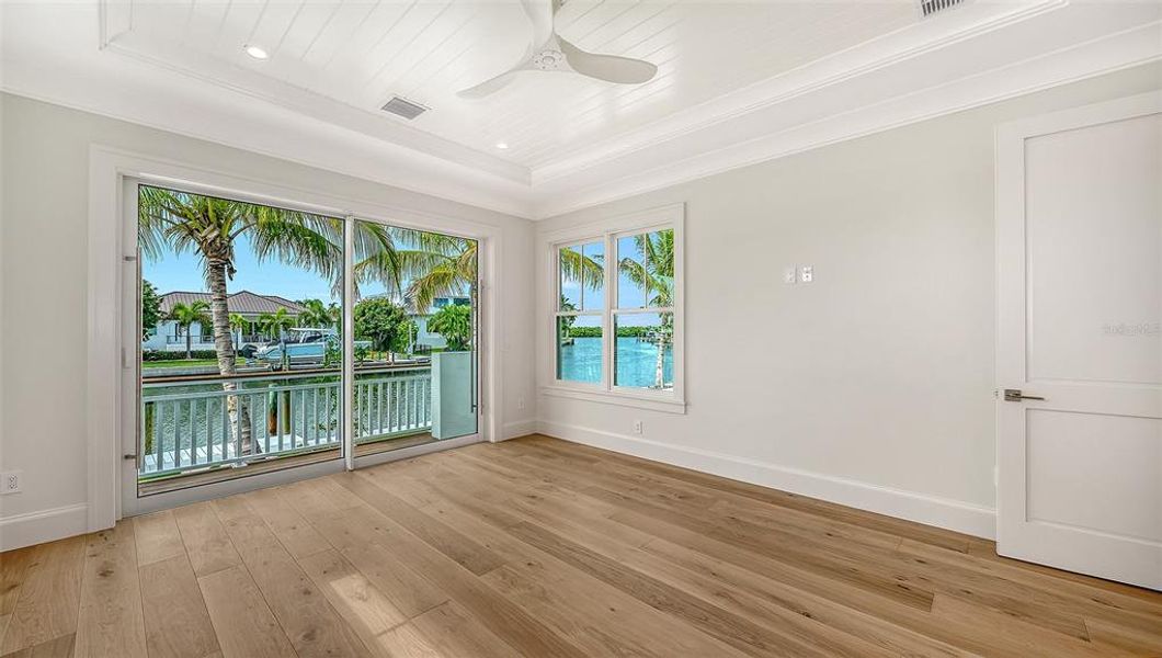 Spacious, unfurnished interior of a new home in , Longboat Key (Image 41). Spacious, unfurnished interior of a new home in , Longboat Key (Image 41).