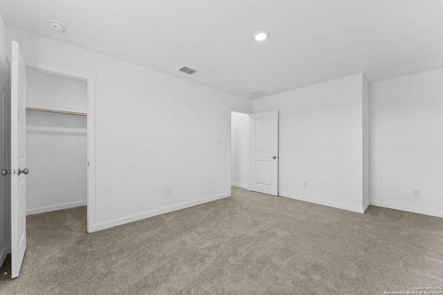 Spacious, unfurnished interior of a new home in Hightop Ridge, Converse (Image 17).