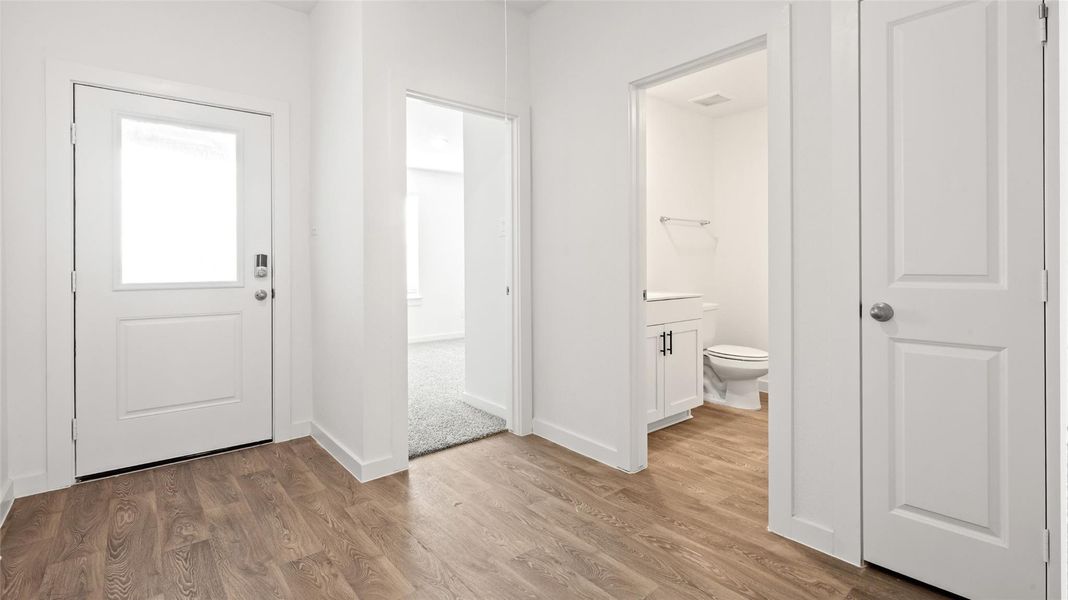 Spacious, unfurnished interior of a new home in Emberly, Beasley (Image 12).