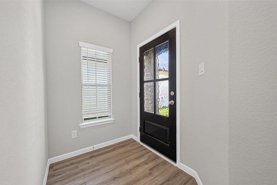 Spacious, unfurnished interior of a new home in Woodland Lakes, Huffman (Image 16). Spacious, unfurnished interior of a new home in Woodland Lakes, Huffman (Image 16).