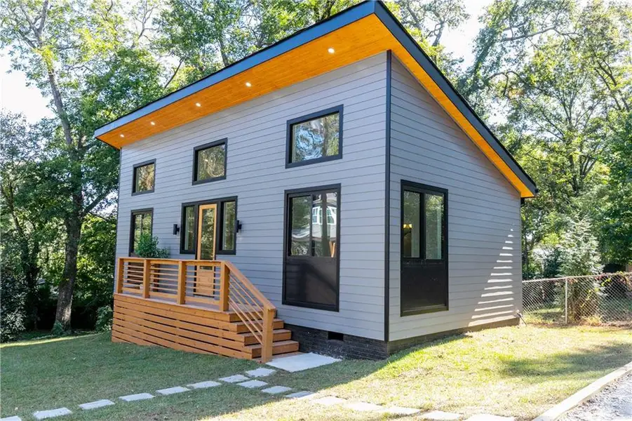 Exterior details and patio area of a home in , Atlanta (Image 3).
