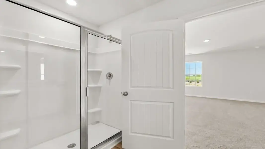Image 34 of a home in Aurora Creek.