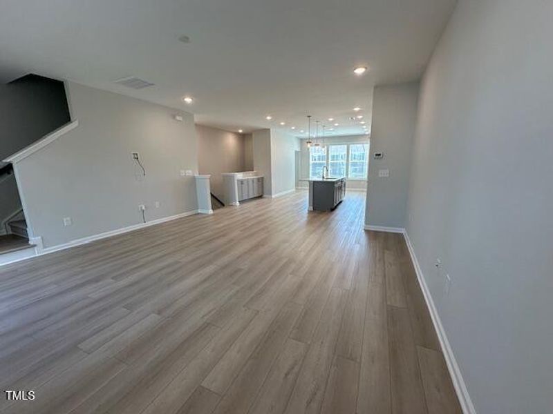 FST 689 main living FST 689 main living