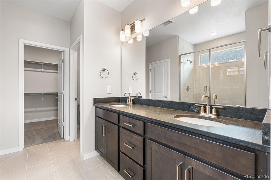Furnished interior view inside a new home in Independence, Elizabeth (Image 13). Furnished interior view inside a new home in Independence, Elizabeth (Image 13).