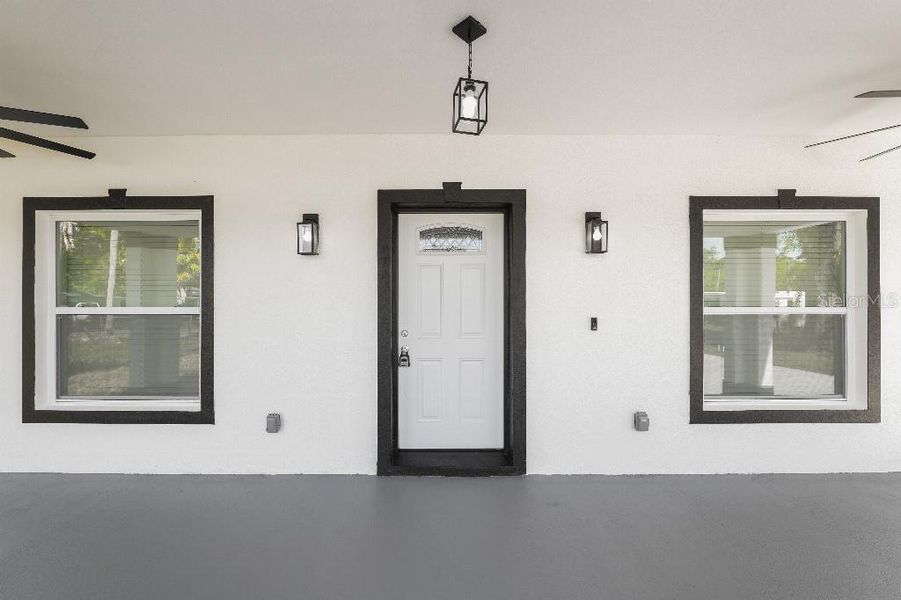 Exterior details and patio area of a home in , Lakeland (Image 18).