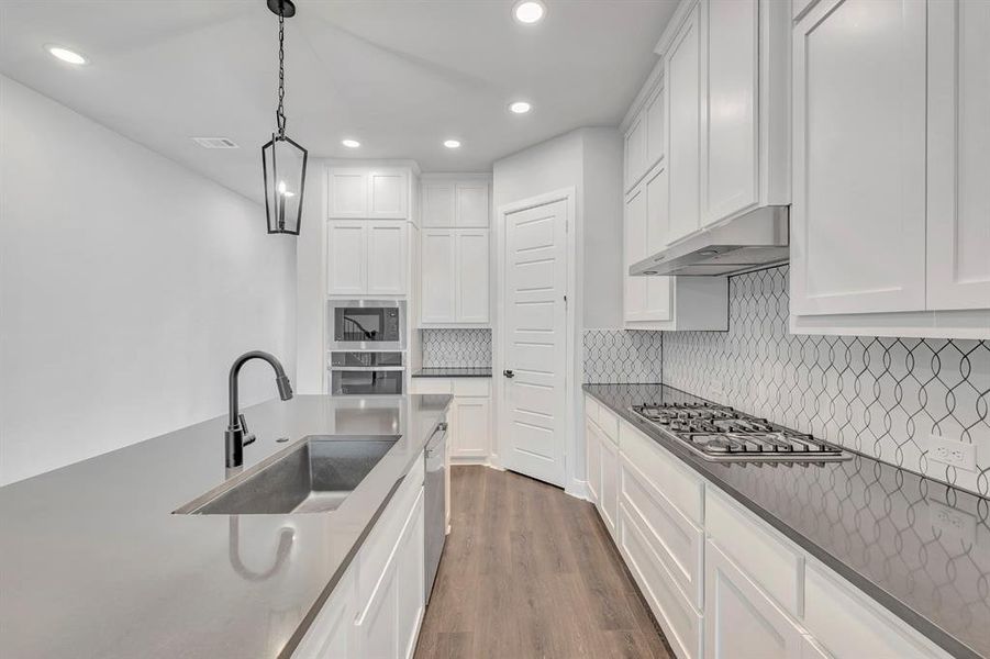 Furnished interior view inside a new home in Treeline, Justin (Image 16).