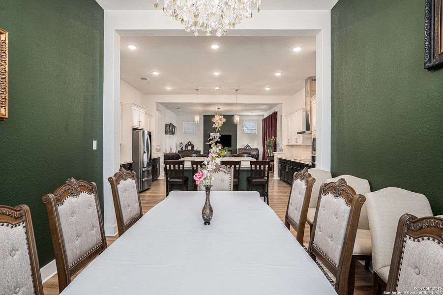 Furnished interior view inside a new home in Mesa Western, Cibolo (Image 16).