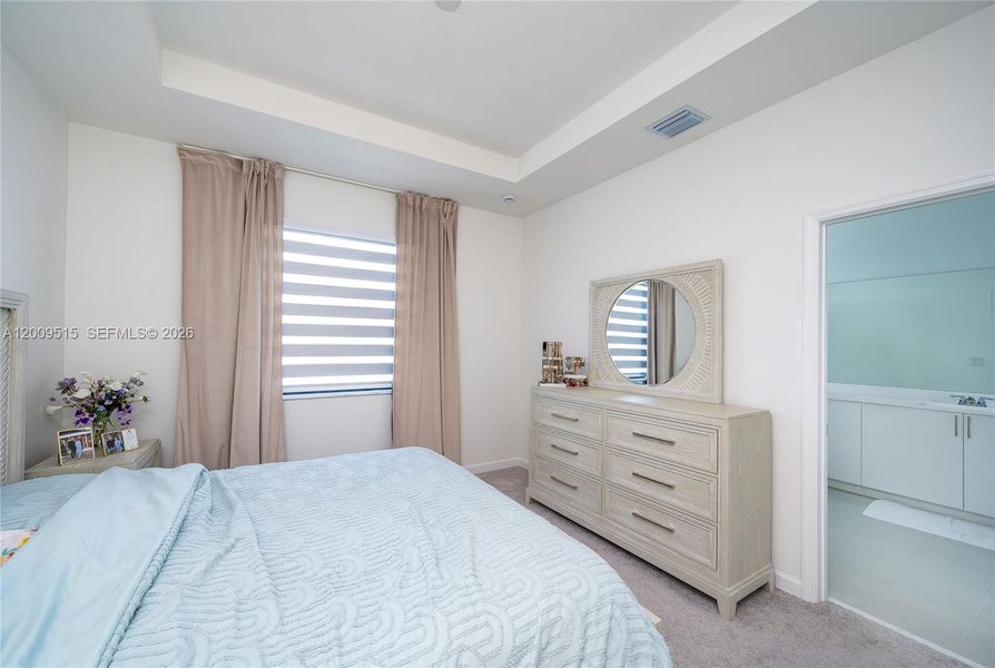 Furnished interior view inside a new home in , Homestead (Image 18).