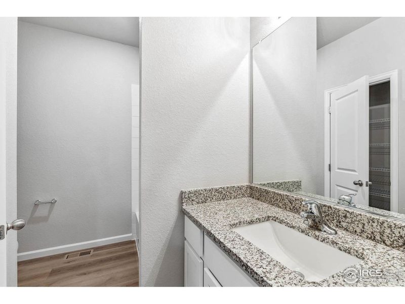 Image 19 of a home in Hidden Valley Farm.