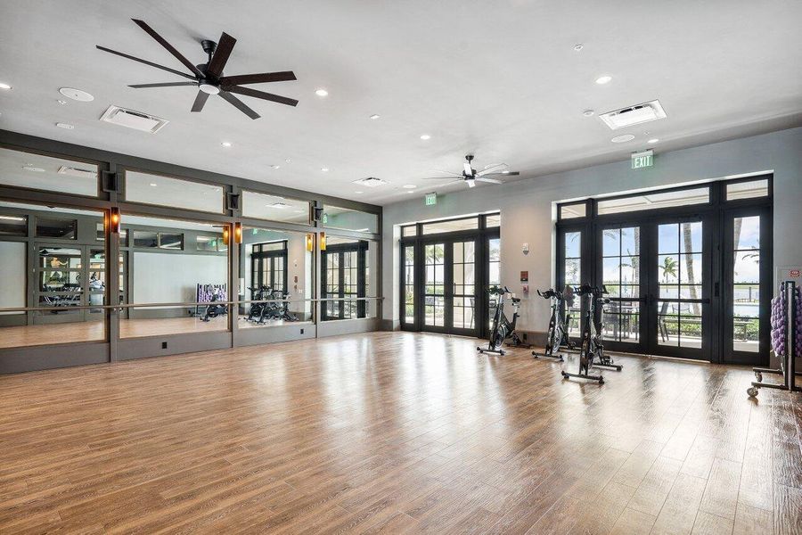 Spacious, unfurnished interior of a new home in , Loxahatchee (Image 21).