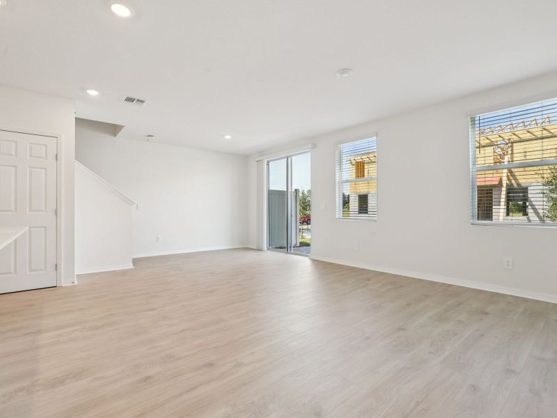 Spacious, unfurnished interior of a new home in The Meadow at Crossprairie Townes, St. Cloud (Image 8). Spacious, unfurnished interior of a new home in The Meadow at Crossprairie Townes, St. Cloud (Image 8).