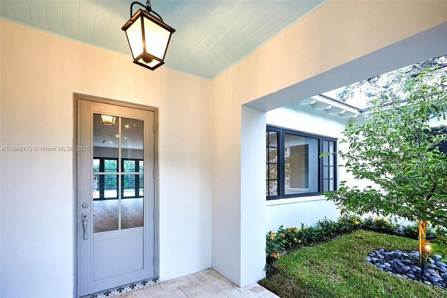 Furnished interior view inside a new home in , Coral Gables (Image 8).
