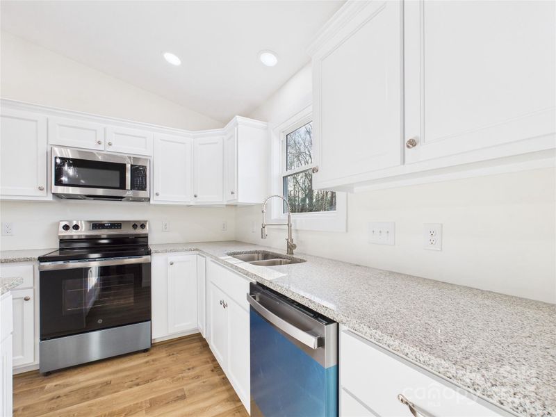 Furnished interior view inside a new home in , Valdese (Image 10).