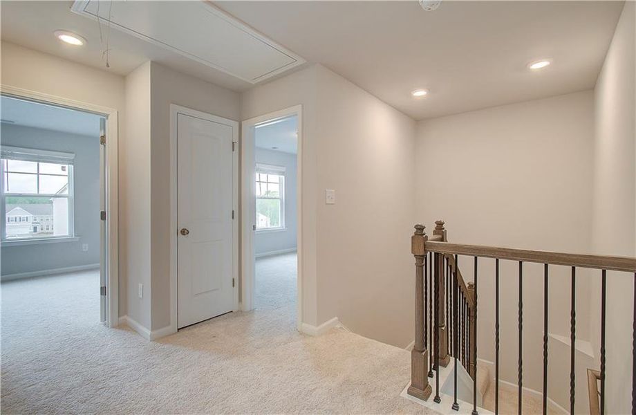 Spacious, unfurnished interior of a new home in Chapel Hill, Newnan (Image 10).