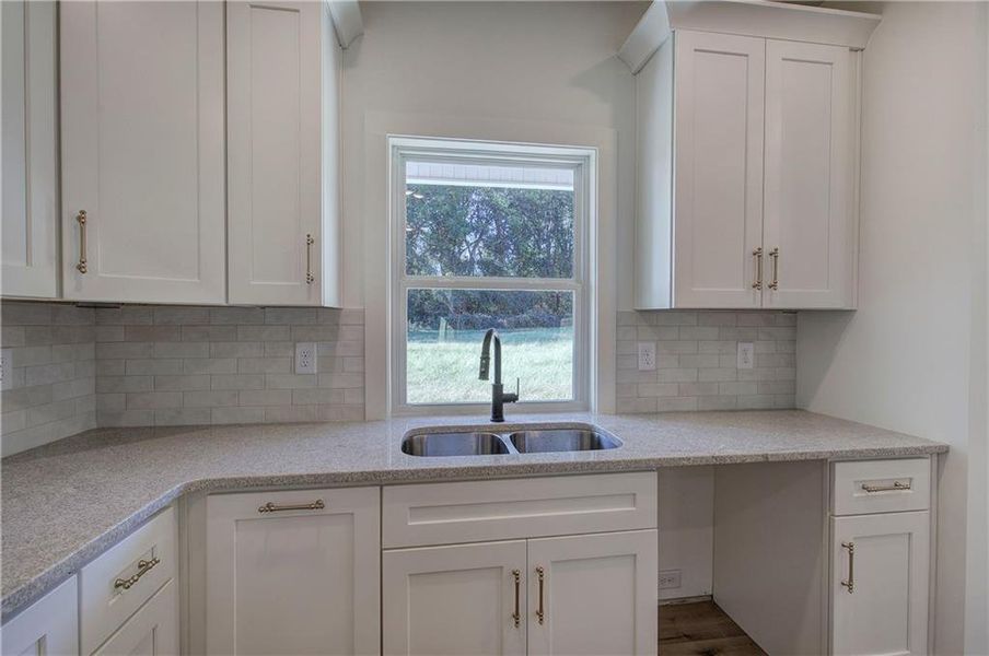 Image 40 of a home in .