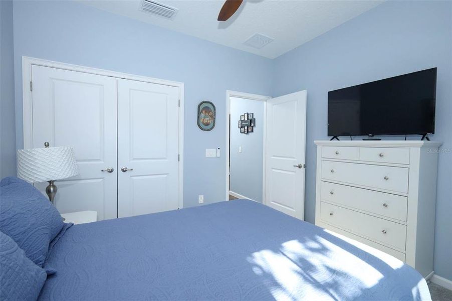 Furnished interior view inside a new home in , Mount Dora (Image 17).