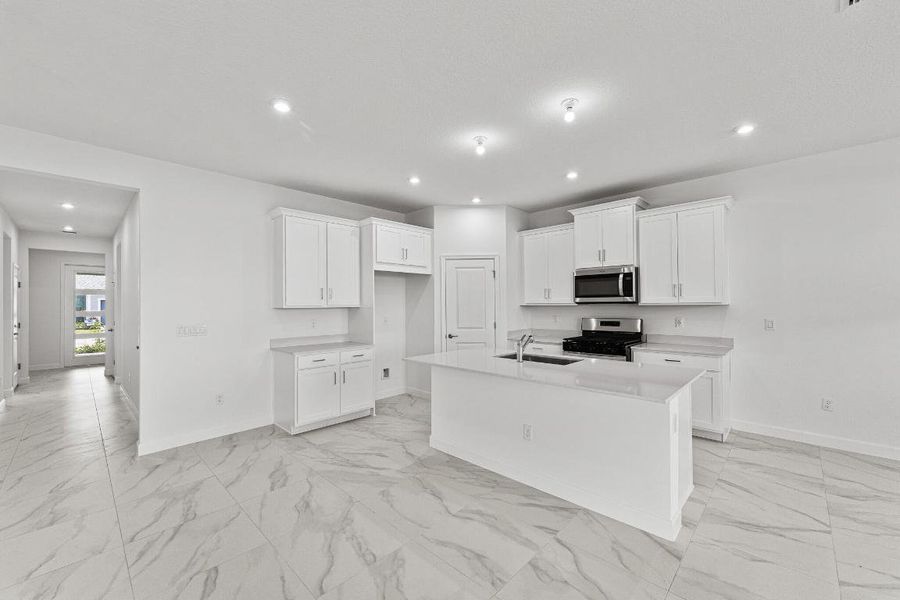 US_SEF_CASCADES_LOT 350_kitchen 2