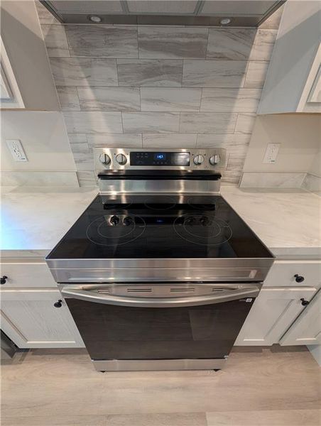 Close-up of interior finishes inside a home in , Gainesville (Image 19).