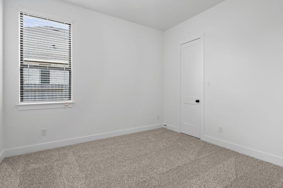 Spacious, unfurnished interior of a new home in Artavia, Conroe (Image 21).