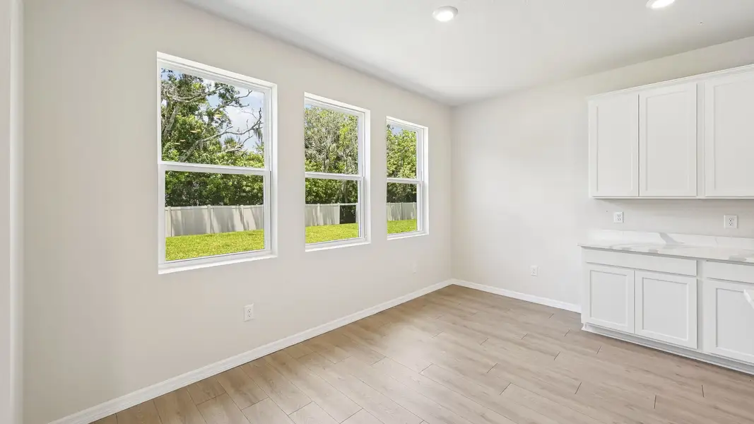 Representative unfurnished interior of a home built from the Torino by D.R. Horton in Legacy Preserve, Parrish (Image 17).