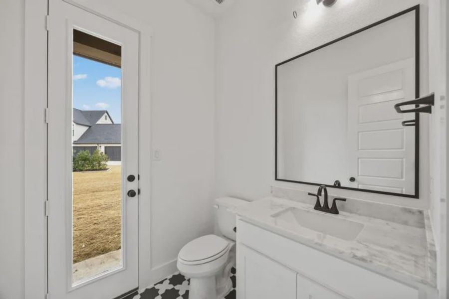 Furnished interior view inside a new home in Harper Estates, Celina (Image 11).