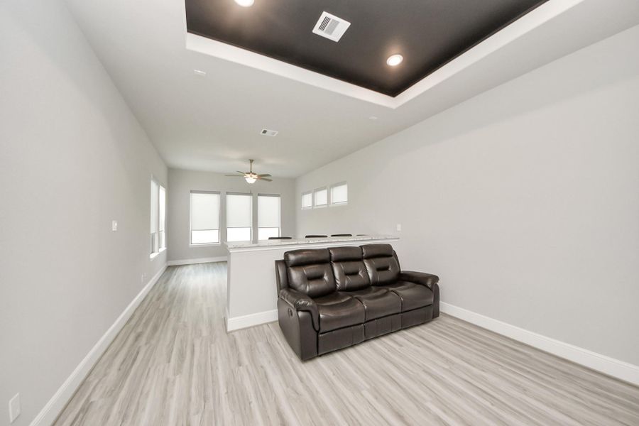 Spacious, unfurnished interior of a new home in Sienna 70', Missouri City (Image 19). Spacious, unfurnished interior of a new home in Sienna 70', Missouri City (Image 19).