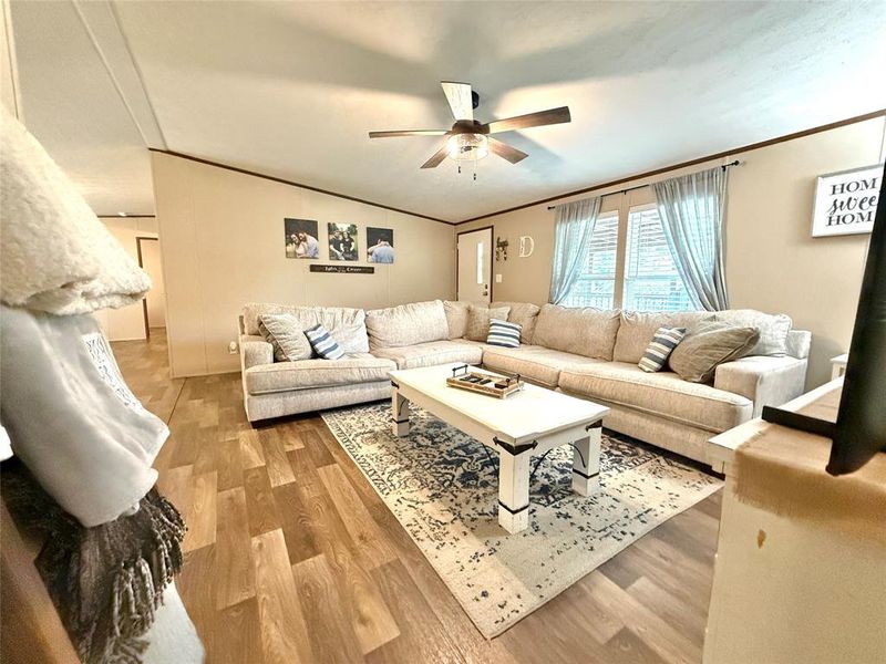 Furnished interior view inside a new home in , Gun Barrel City (Image 4).