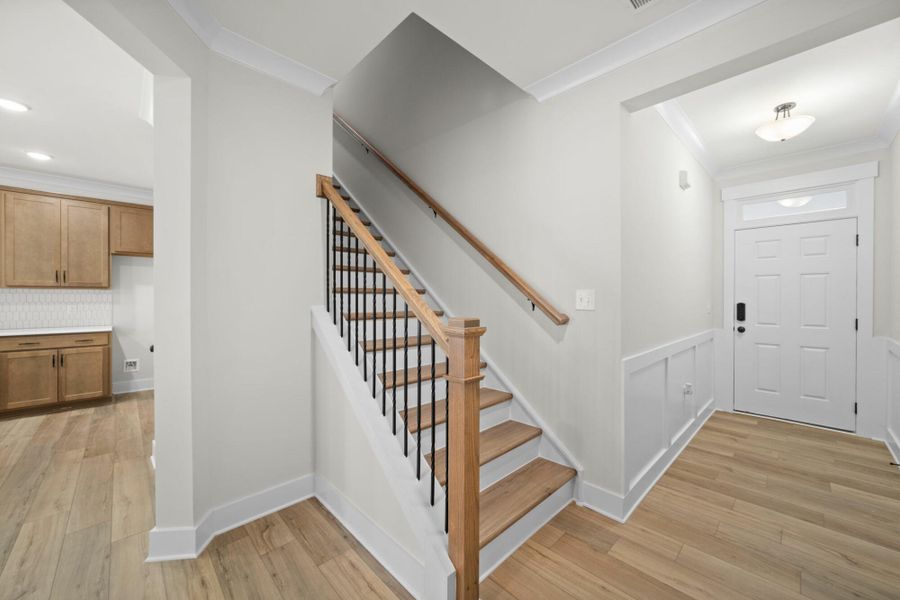 Spacious, unfurnished interior of a new home in Harbor Crossing, Greensboro (Image 15).
