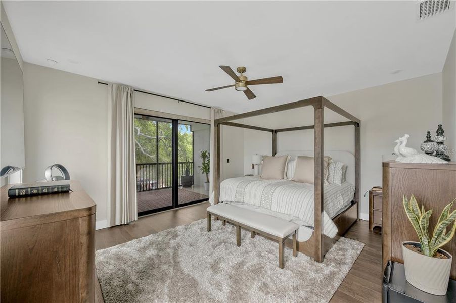 Furnished interior view inside a new home in , Tampa (Image 12).