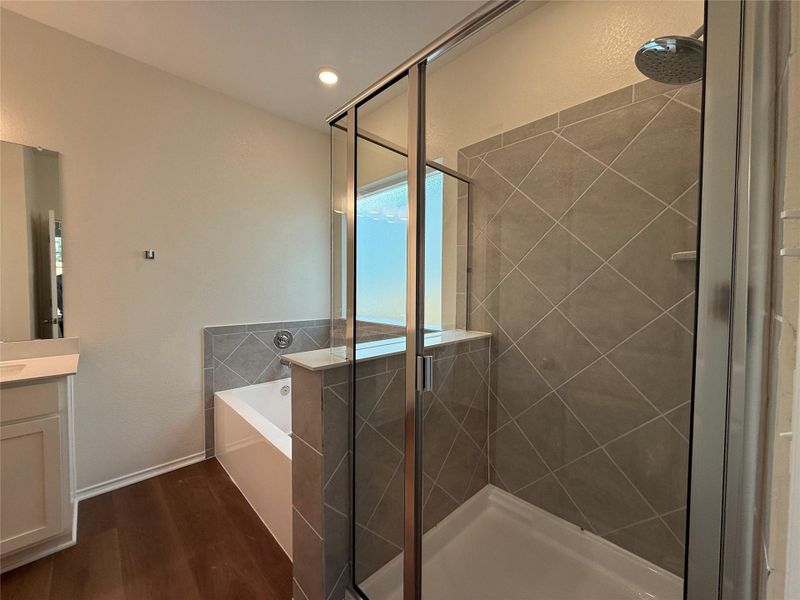 Furnished interior view inside a new home in River Bluff, Leander (Image 7).