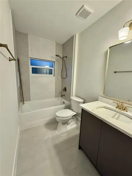 Furnished interior view inside a new home in , Venice (Image 4).