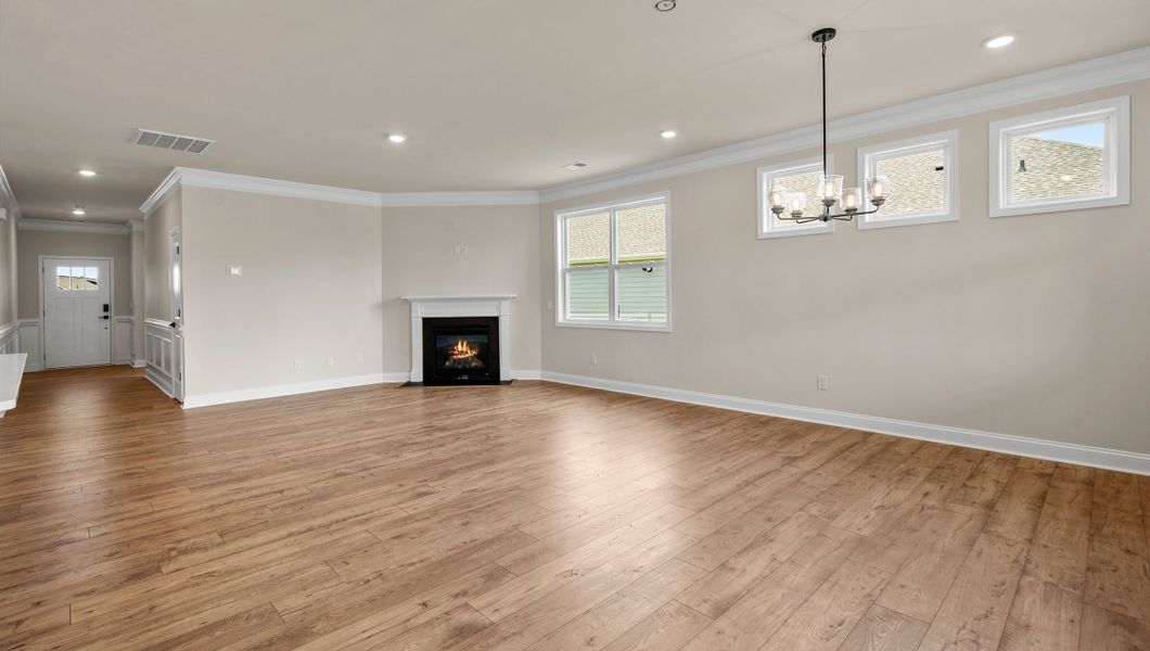 Representative unfurnished interior of a home built from the Clifton by D.R. Horton in The Villas at Pine Valley, Boiling Springs (Image 16).