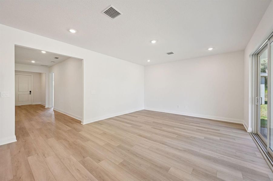 5633 Hampton Park Cir Vero (9) 5633 Hampton Park Cir Vero (9)