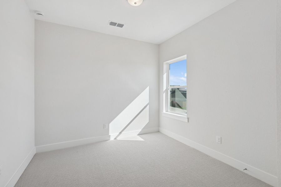 Spacious, unfurnished interior of a new home in , Katy (Image 27).