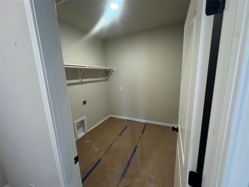 In-progress construction of a new home in Rolling Glen, Hutto, TX (Image 26). In-progress construction of a new home in Rolling Glen, Hutto, TX (Image 26).