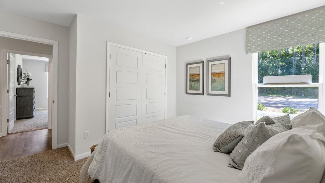 Representative furnished interior of a home built from the The Sawyer by D.R. Horton in The Hammocks, Crawfordville (Image 24).