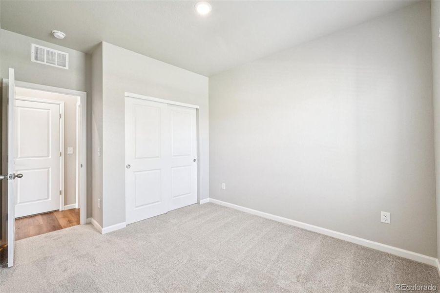 Spacious, unfurnished interior of a new home in Wolf Creek Run, Strasburg (Image 14). Spacious, unfurnished interior of a new home in Wolf Creek Run, Strasburg (Image 14).
