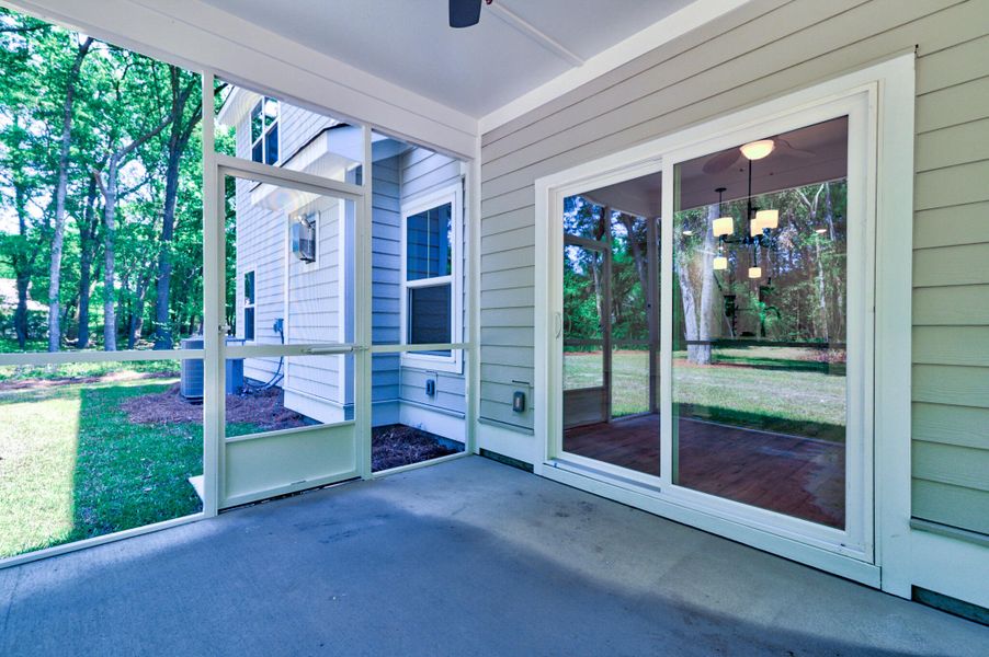 Exterior details and patio area of a home in , Charleston (Image 23).