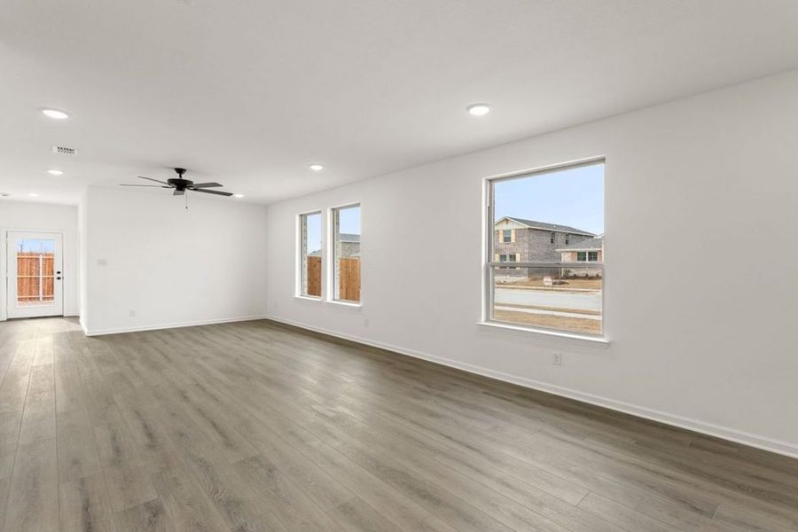 Representative unfurnished interior of a home built from the Tarrant Colony At Pinehurst by Brohn Homes in Colony at Pinehurst, Pinehurst (Image 13).