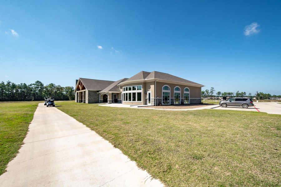Community amenities in Grand Oaks Reserve, Cleveland (Image 35).